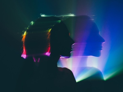 لطفاً با ربات‌ها به بازی با بابی ویلیامز نپردازید