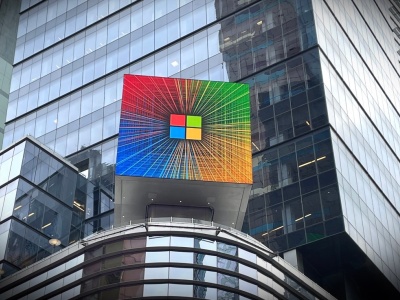 قرارداد میلیاردی لامبدا با مایکروسافت برای زیرساخت‌های هوش مصنوعی